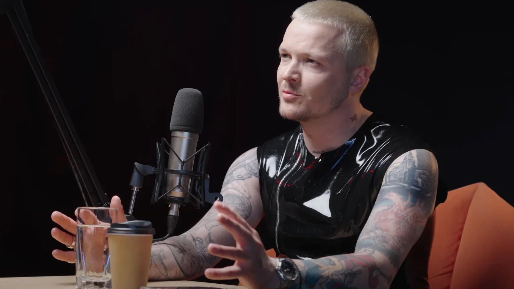 "З лютого ми з сином удвох": Женя Галич розповів, де зараз живе його родина