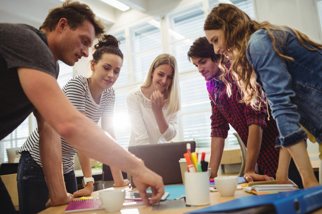 Які питання ставлять на співбесіді для керівної позиції – і чому вони важливі - фото 557003