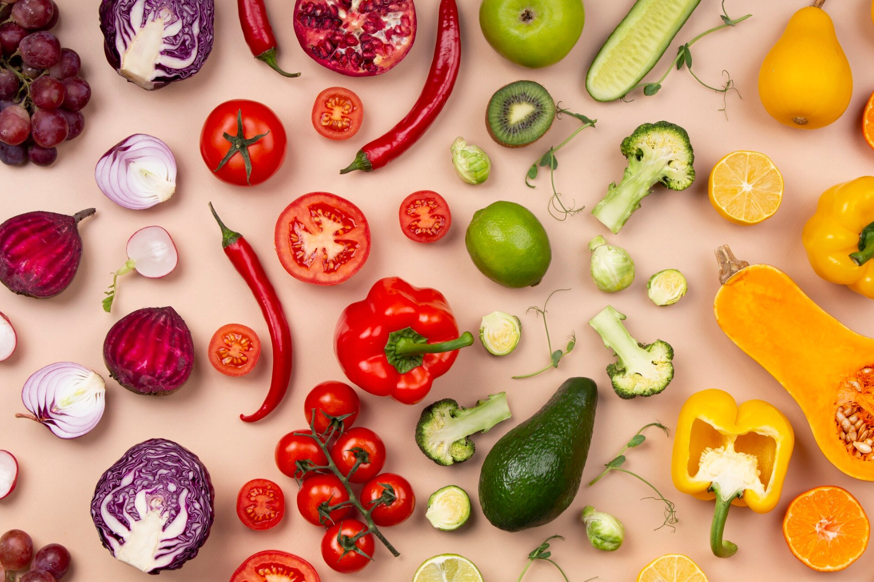 Які сезонні овочі та фрукти потрібно їсти у червні 2025