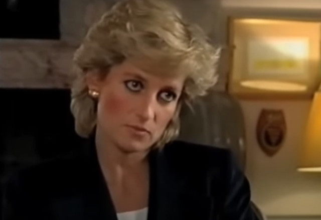 Принцеса Діана похована на острові - фото 557377