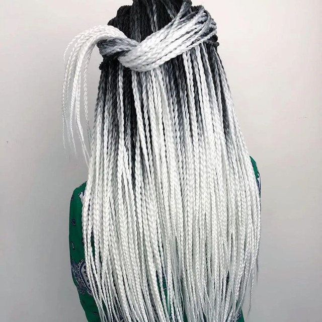 Афрокоси з верхнім вузлом – стильний варіант на літо- фото 557485