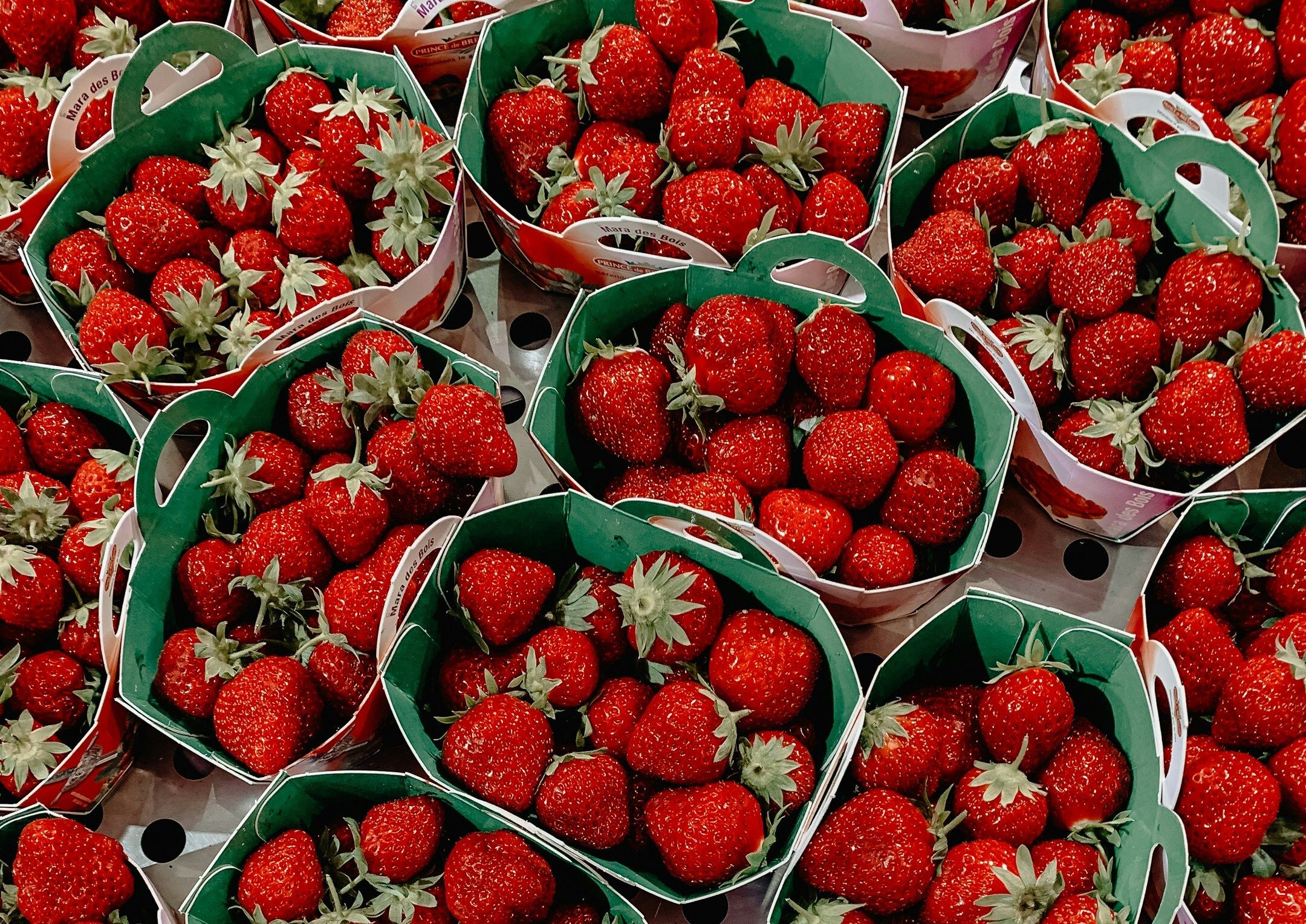 Як обрати ідеальну полуницю - фото 1