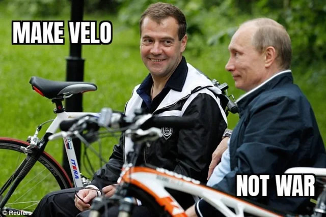 Добірка мемів про велосипедистів - фото 557682