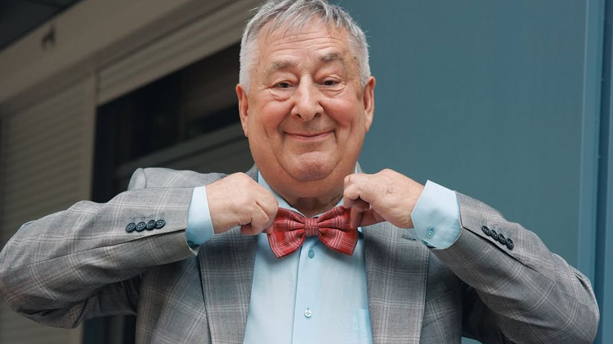 Легенда знову на екранах: в етер повертається культова "Миколина погода"