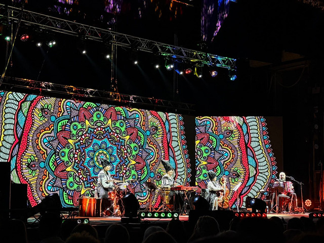 Український гурт відіграв концерт у Києві - фото 557815