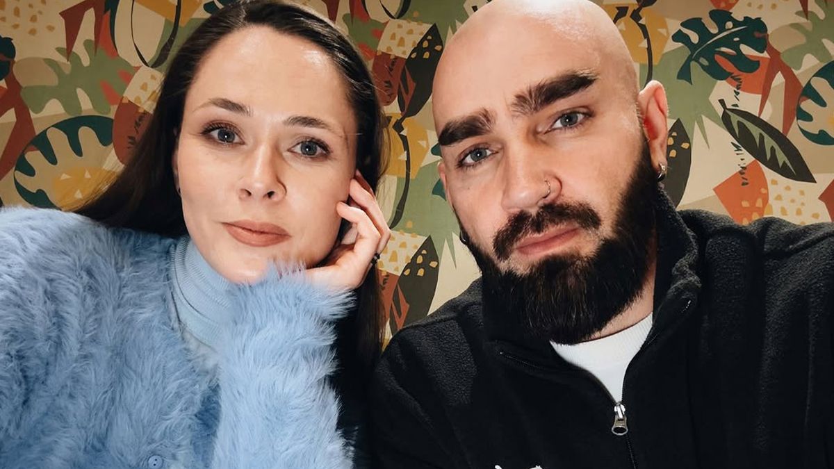 Юлія Саніна відповіла, як її чоловік виїхав за кордон та чому не повертається в Україну