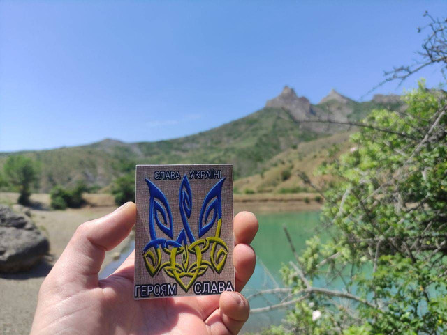 'Українці тут не зламались': у Криму зворушливо звернулися до материкової України - фото 557922