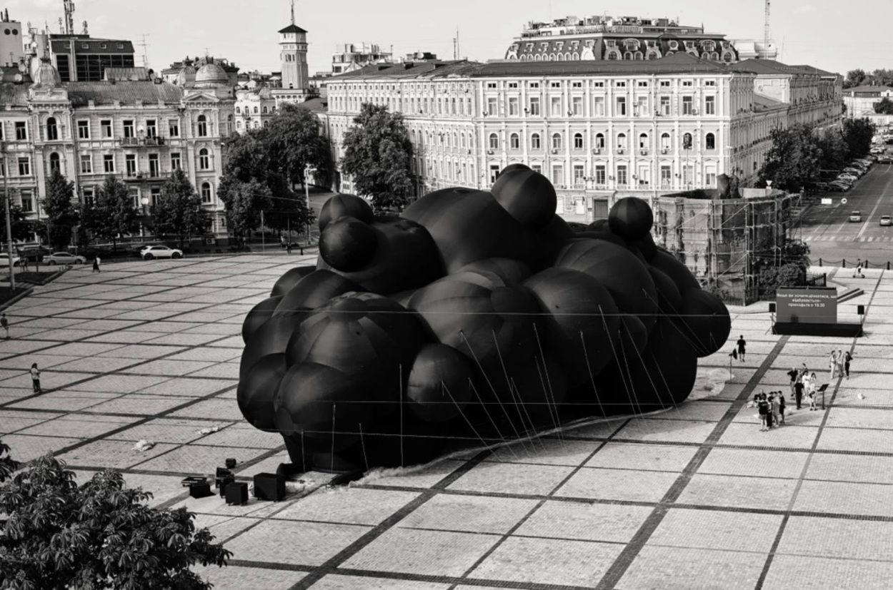 Що відомо про чорну хмару у Києві - фото 1