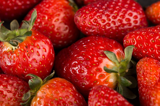 Як захистити полуницю від равликів: один засіб, який справді працює - фото 558469