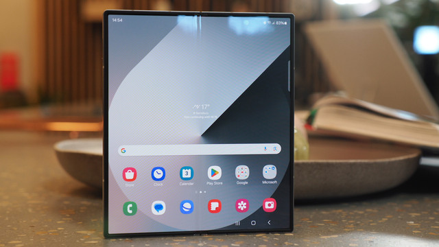 Samsung Galaxy Fold 7 може залишитись без однієї з фішок попередника - фото 558536