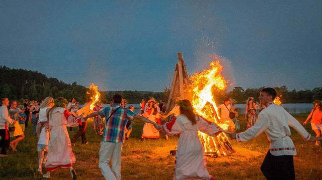 Ворожіння на Івана Купала 2025 для дівчат - фото 558566