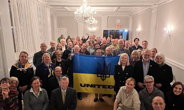 Альпініст продовжує допомагати Україні - фото 559233