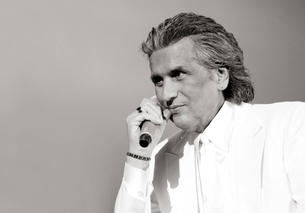 Італійський співак і композитор Тото Кутуньйо: ви точно чули його пісні