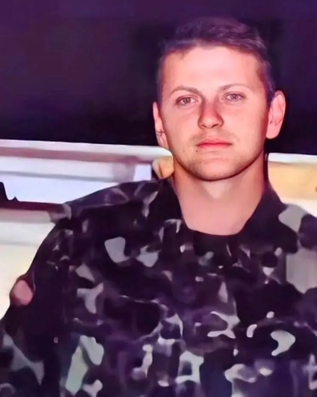 Валерій Залужний в молодості- фото 559473