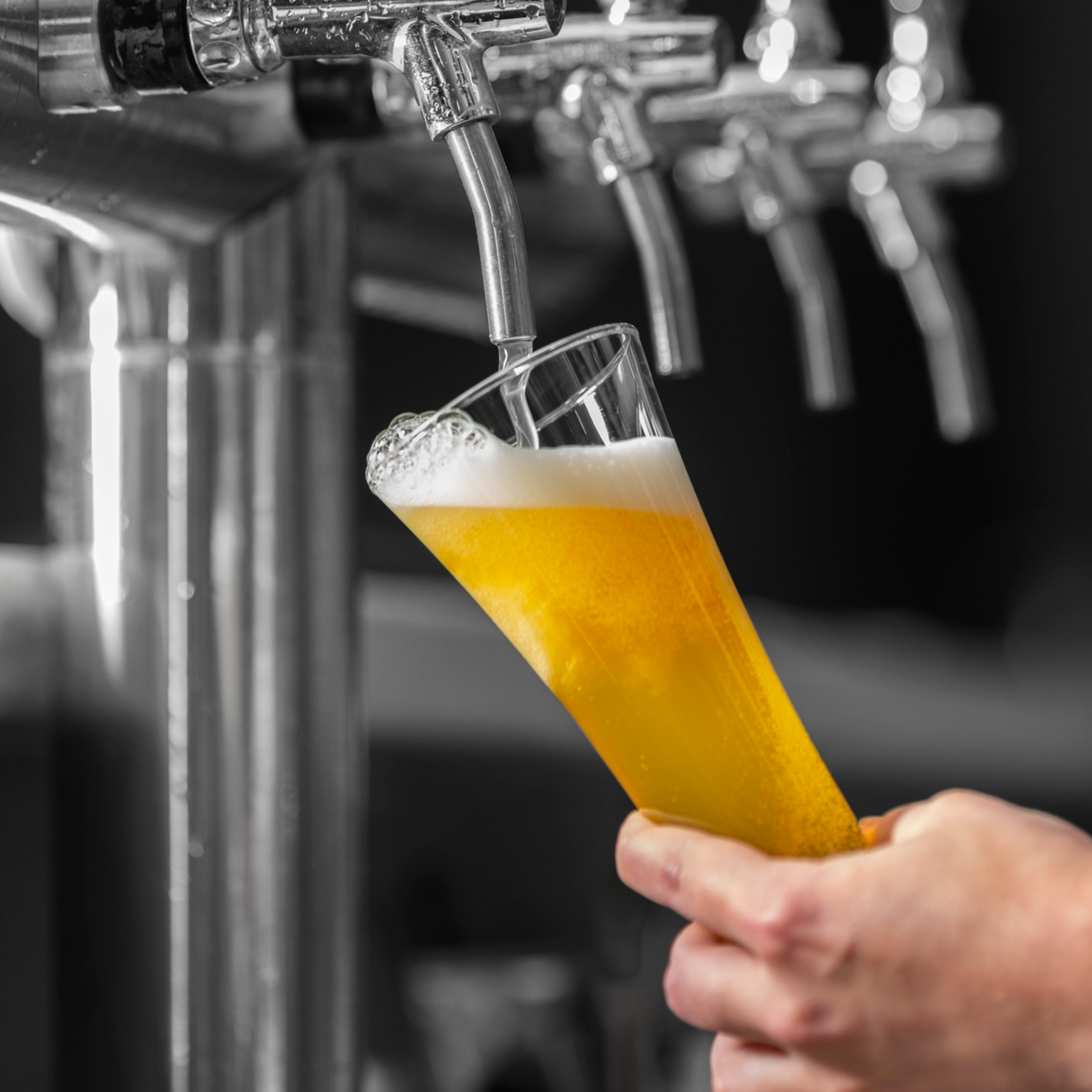 Похід у паб робить нас щасливішими - фото 1