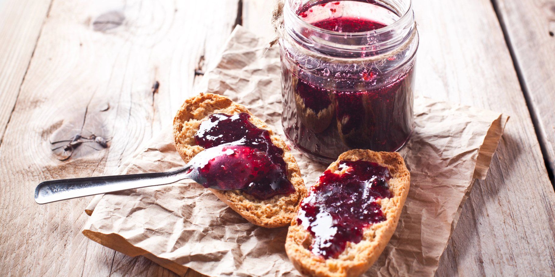 Рецепти заготівель з чорної смородини на зиму - фото 1