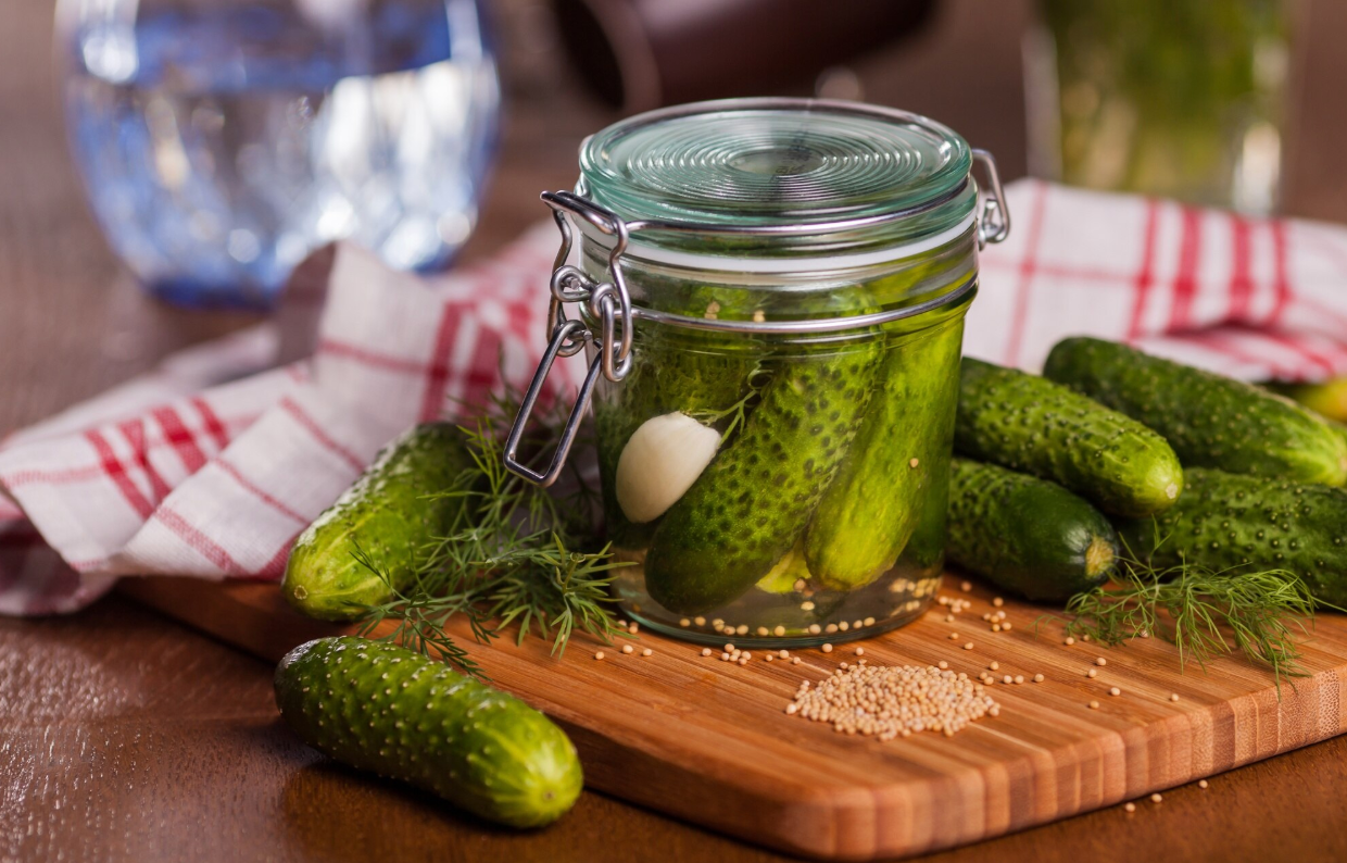 Смачні мариновані огірочки - фото 1