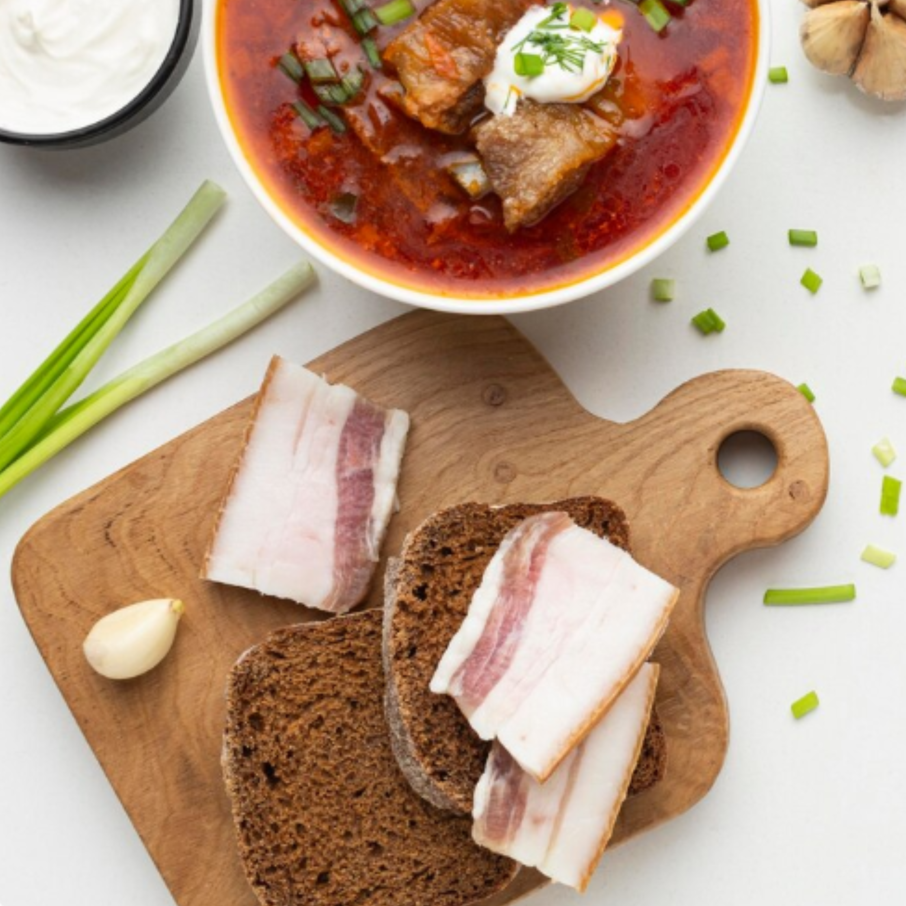 Як правильно вживати сало - фото 1