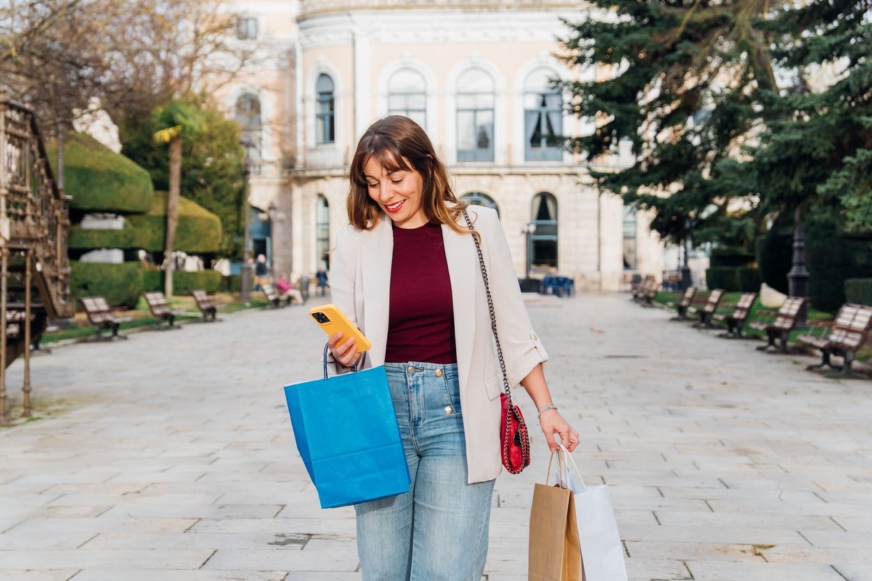 СМС-розсилка може бути використана для різних цілей - фото 1