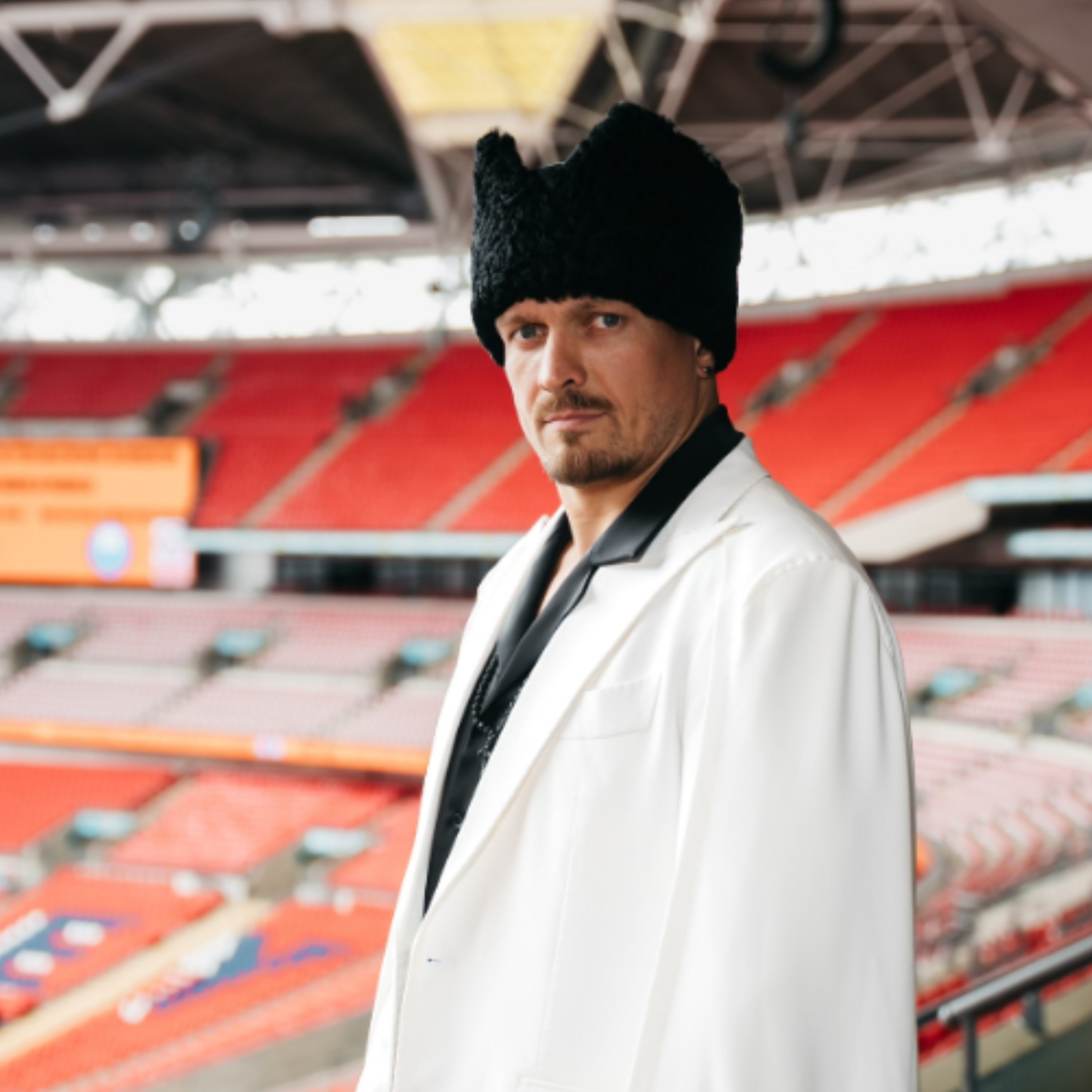 Олександр Усик в образі гетьмана Скоропадського - фото 1