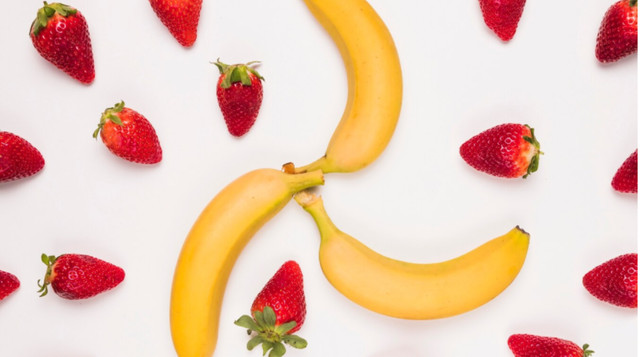 Банан — це багатонасінна ягода, а не фрукт - фото 560401