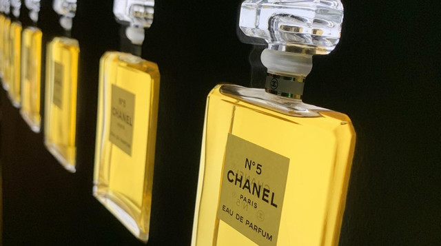 Улюблений аромат Chanel №5 - фото 560594