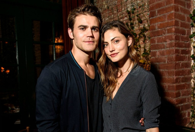 Пол Веслі з Фібі Тонкін - фото 560779