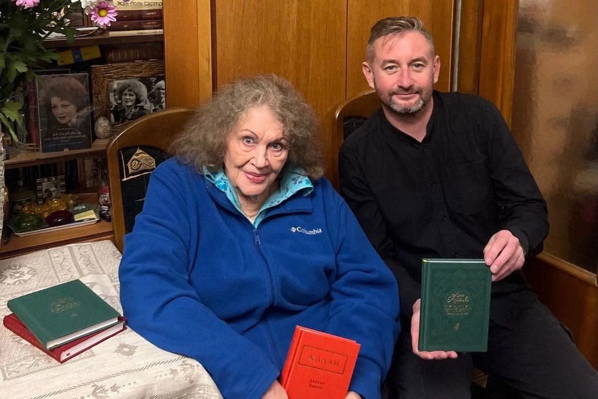 "Різні люди є, які заважають Україні жити" – цитати Ліни Костенко з інтерв'ю з Жаданом