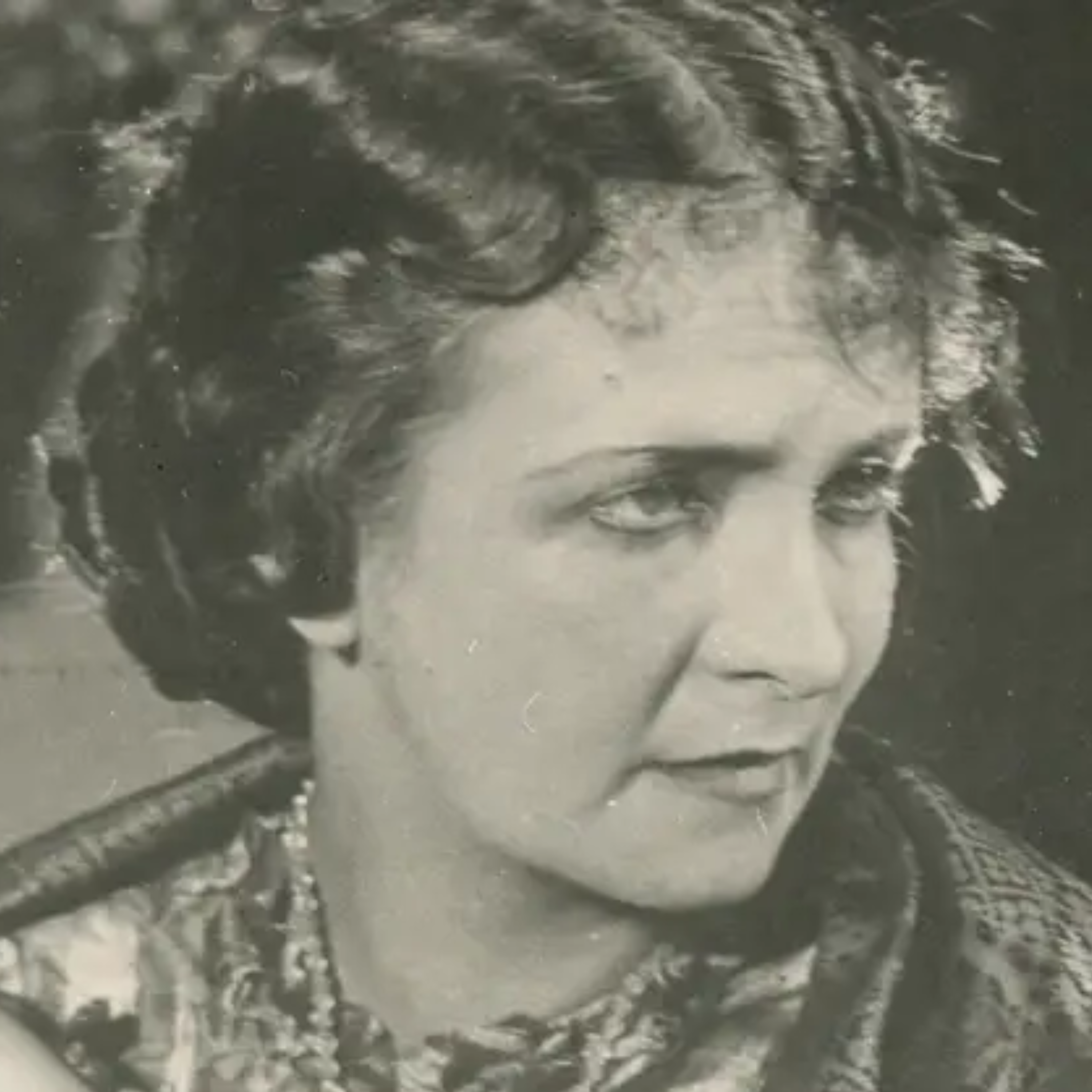 Наталія Ужвій / Кадр з фільму Прометей - фото 1