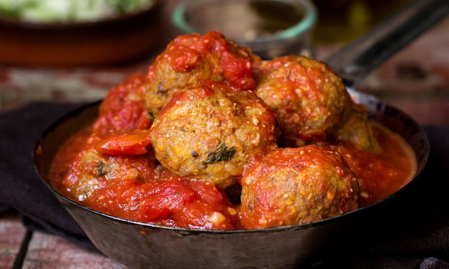 Апетитні гречаники в томатному соусі - фото 1