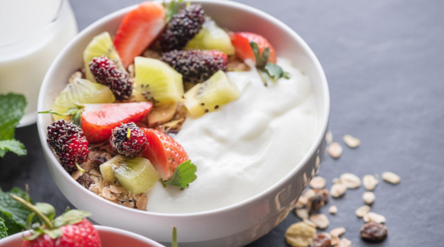 Три ключові інгредієнти для ідеального сніданку, на думку дієтолога - фото 560932