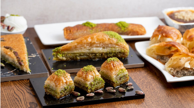 Готуємо пахлаву вдома: простий рецепт з доступних інгредієнтів - фото 560968