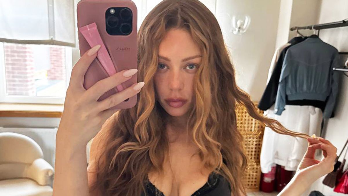 Тіну Кароль не впізнати на нових світлинах - фото 1