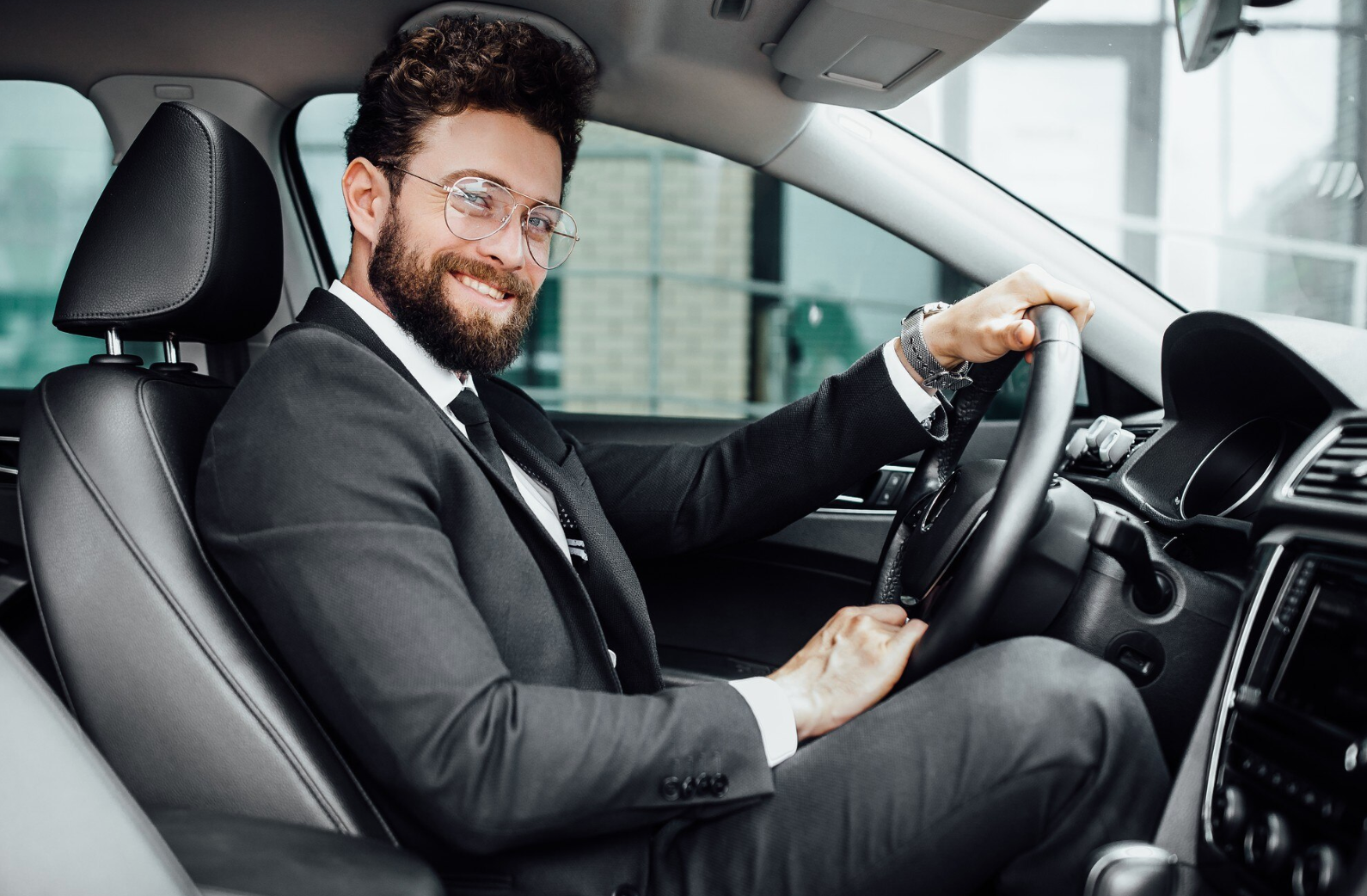 Важливо правильно налаштувати кермо під себе - фото 1