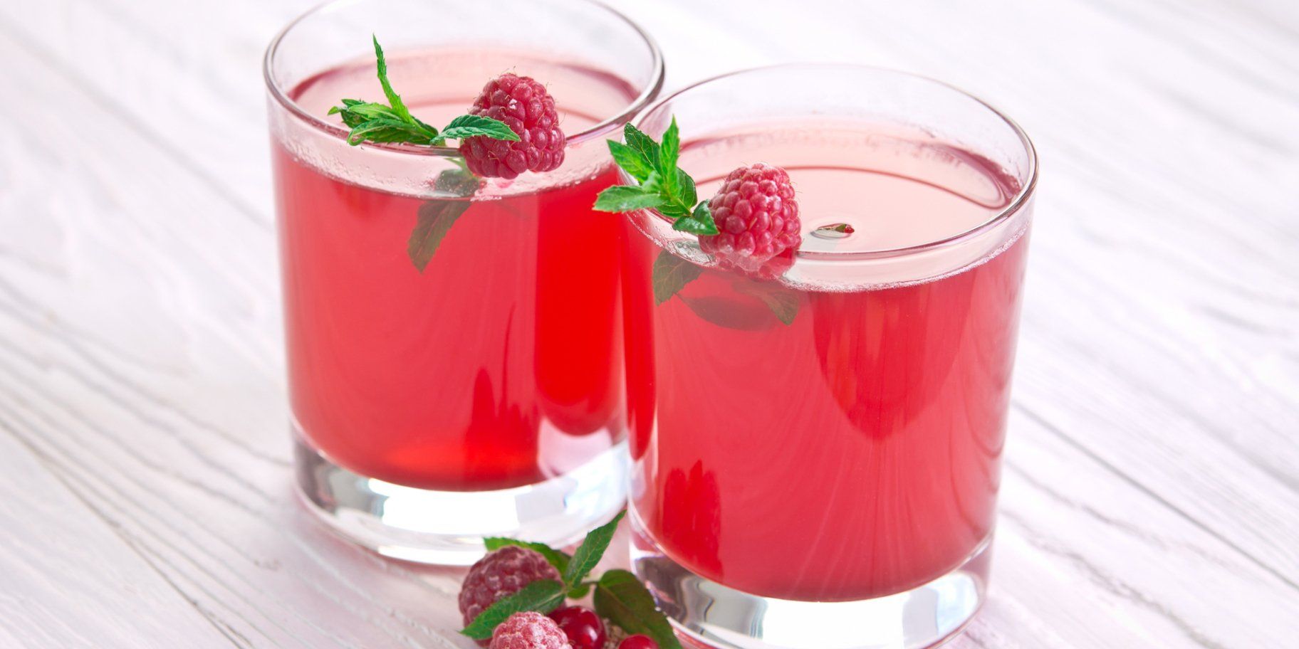 Як приготувати смачний компот із малини на зиму