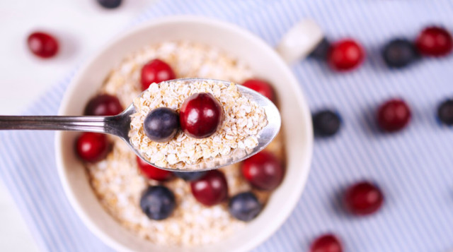 Вівсянка збільшує відчуття ситості- фото 561415