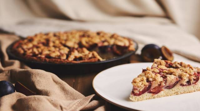 Сливовий пиріг із газети The New York Times – це справжній кулінарний символ - фото 561445