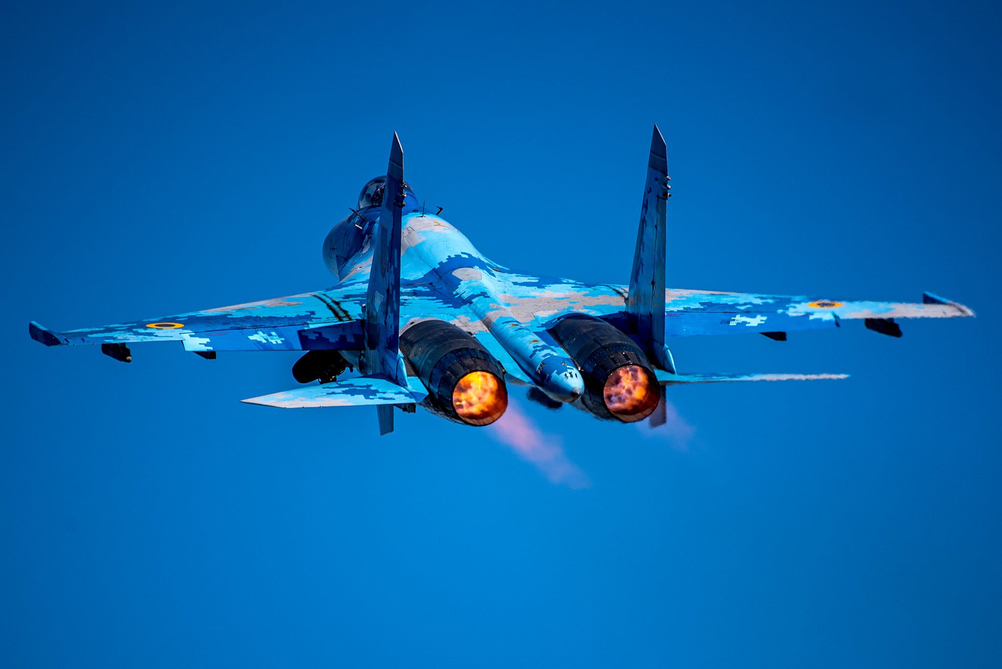 Красиві картинки з Днем Повітряних сил ЗСУ: надішліть усім причетним