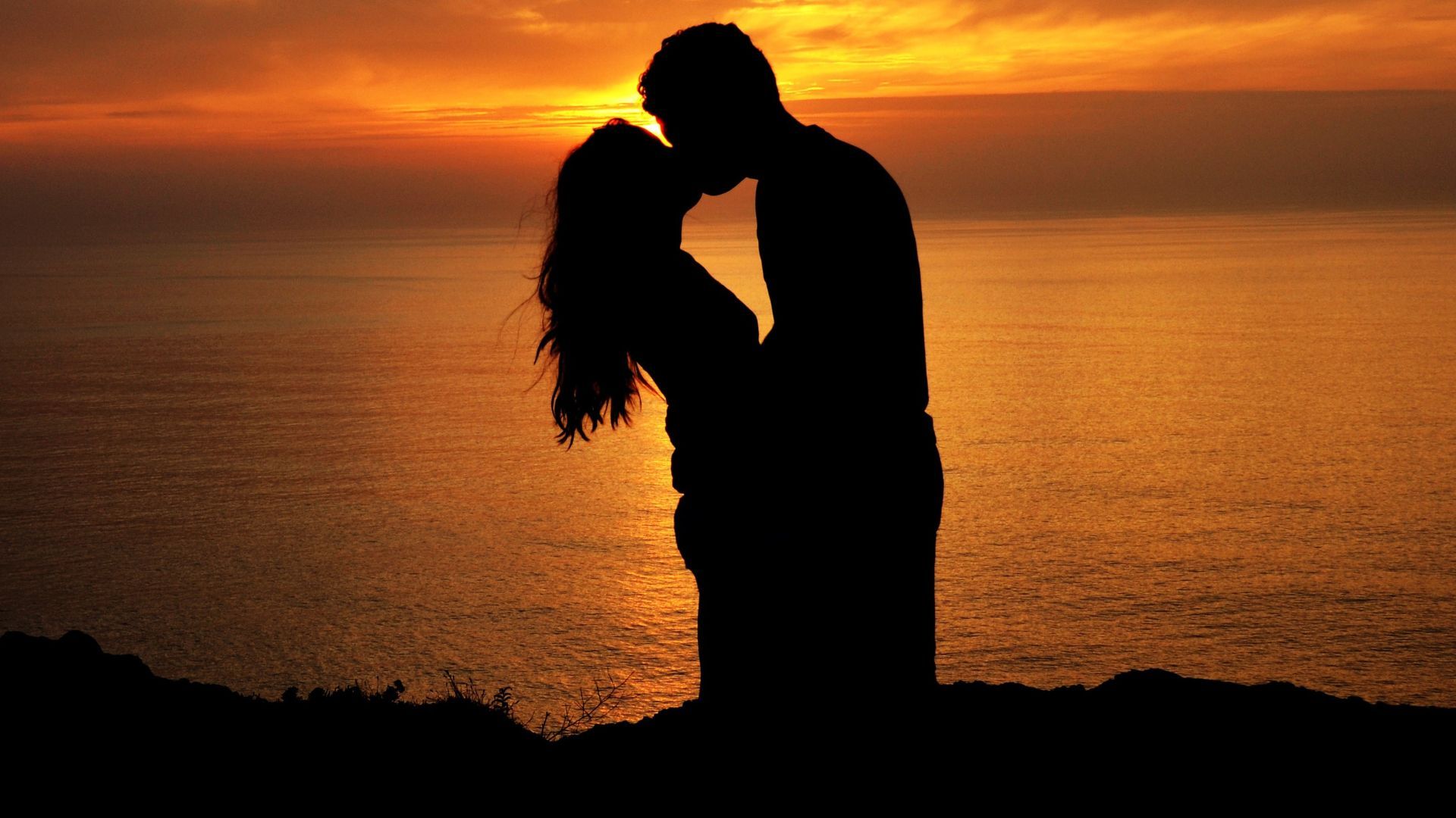 Чотири знаки зодіаку можуть несподівано закохатися вже сьогодні