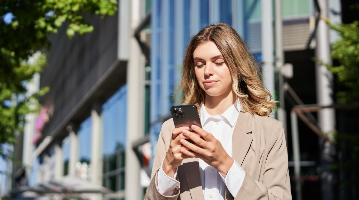 Онлайн-знайомства: 5 "червоних прапорців", які заважають першому побаченню