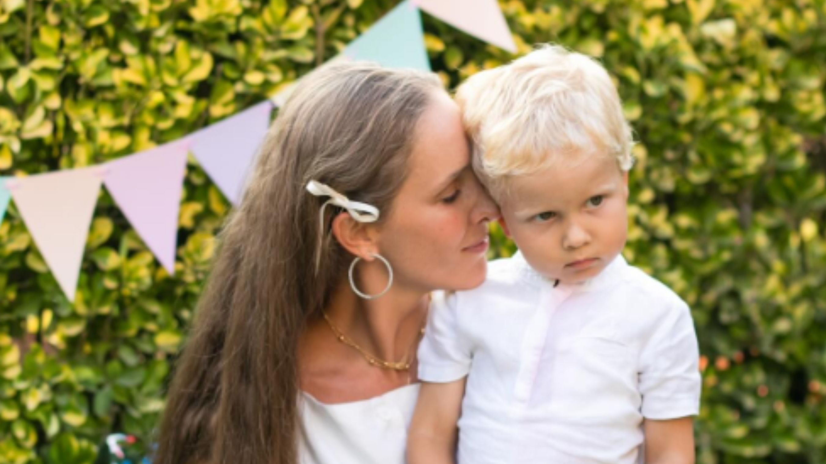 Катя Осадча зворушливо привітала сина Данила з днем народження