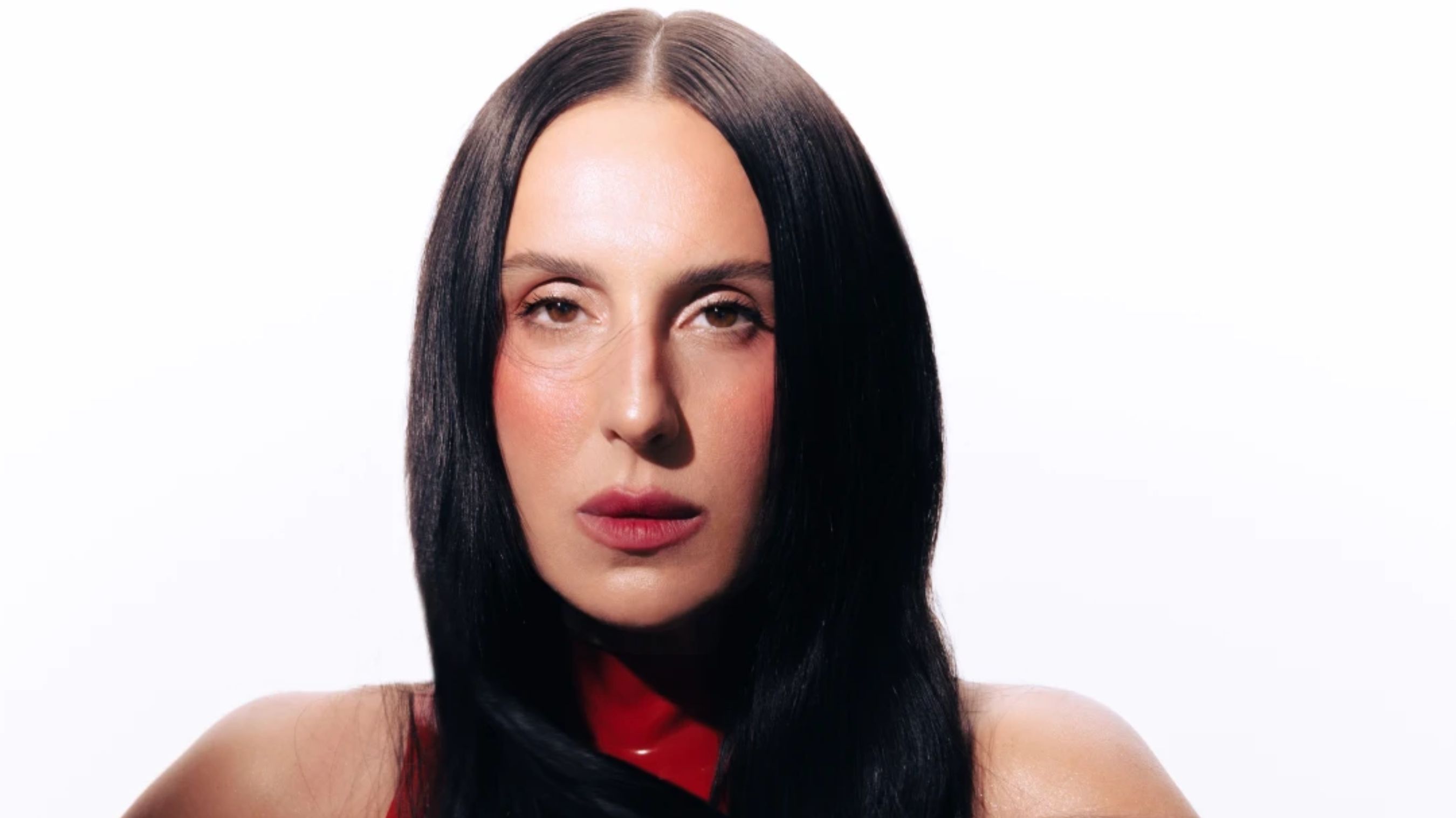 Джамала у новому амплуа: співачка випустила пісню у свій день народження