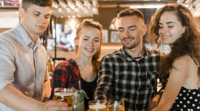 Знайомство з друзями- фото 564389