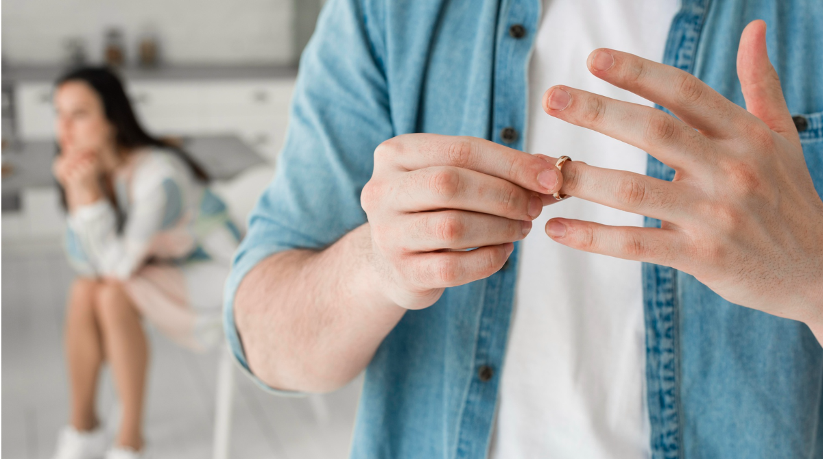 Розлучення як сміливий крок: як пережити "кінець" і почати нове життя