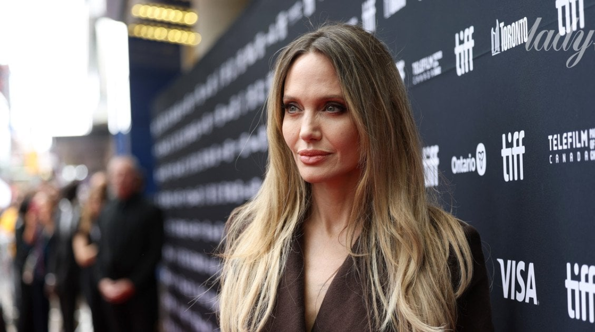 Образ Анджеліни Джолі здивував: акторка вийшла на червону доріжку без вечірньої сукні