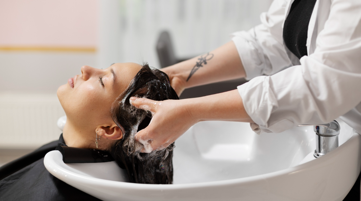 Чому шампунь “2-в-1” може бути не найкращим вибором?