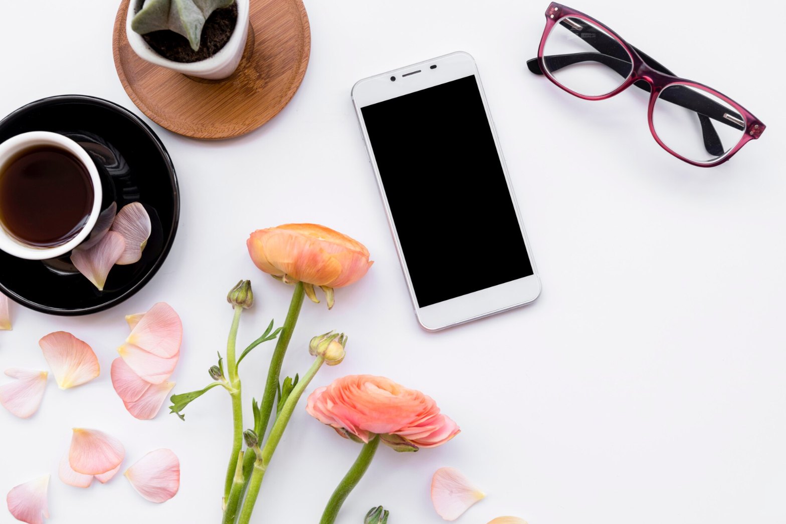 Оберіть телефон на малюнку і дізнайтесь, що це може розповісти про ваш характер