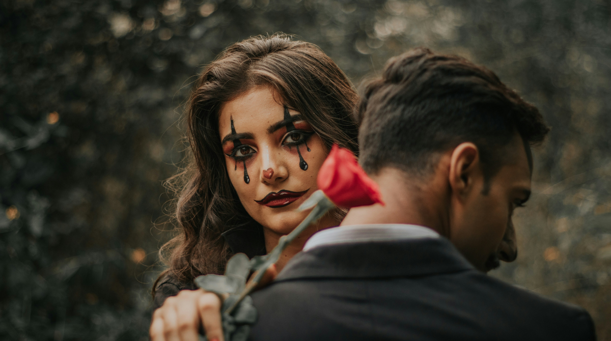 Любов, як у фільмах: як розпізнати і розірвати небезпечні стосунки