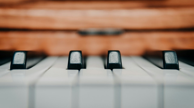 музичні клавіші - фото 566727