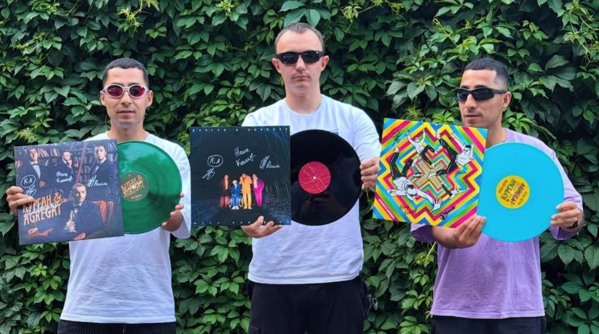 Книги, рими й титан: на ВДНГ відбудеться благодійний вечір з гуртом Kurgan & Agregat